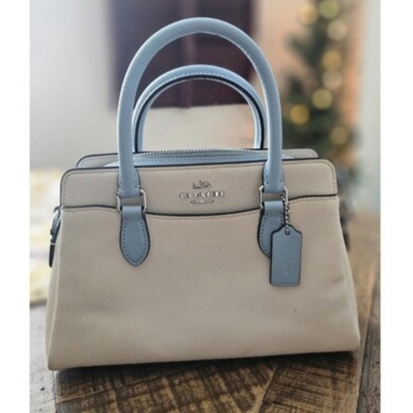 Coach Mini Darcie Carryal Brixton Baker Casual Leather Crossbody bag. - Picture 3 of 10